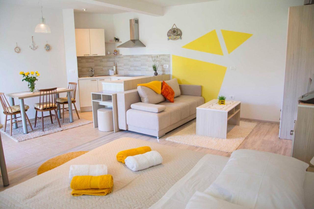 Vila Palma - App Palma & Room Figa Ankaran Exteriér fotografie